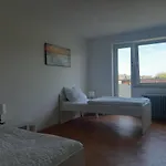 Mit Balkon In *
