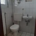 Mit Balkon In Apartment *