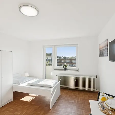 Mit Balkon In Apartment Luenen