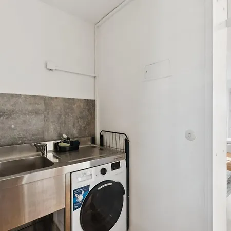 Mit Balkon In Apartment Luenen